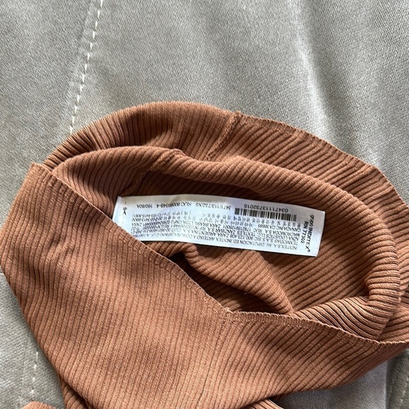 Zara Brown Ribbed Fitted Tank Top - Picture 6 of 6